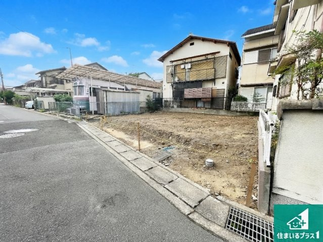 京都市西京区樫原五反田　第1期　売土地の前面道路含む現地写真|周辺は落ち着いた街並みの住宅地！子育てがしやすい住環境です！