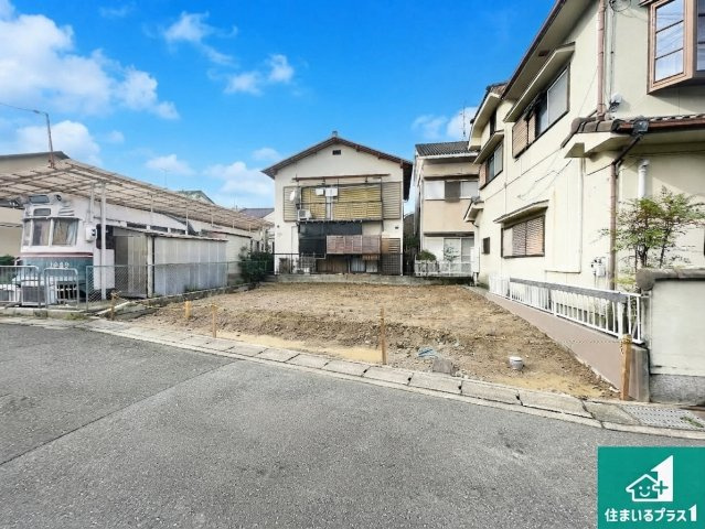 京都市西京区樫原五反田　第1期　売土地の外観|周辺は落ち着いた街並みの住宅地！子育てがしやすい住環境です！現地でしかわからない事もございます。是非一度ご覧ください。
