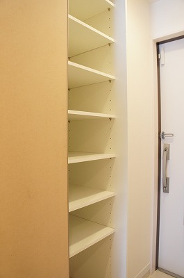 小物を収納するのに便利です
