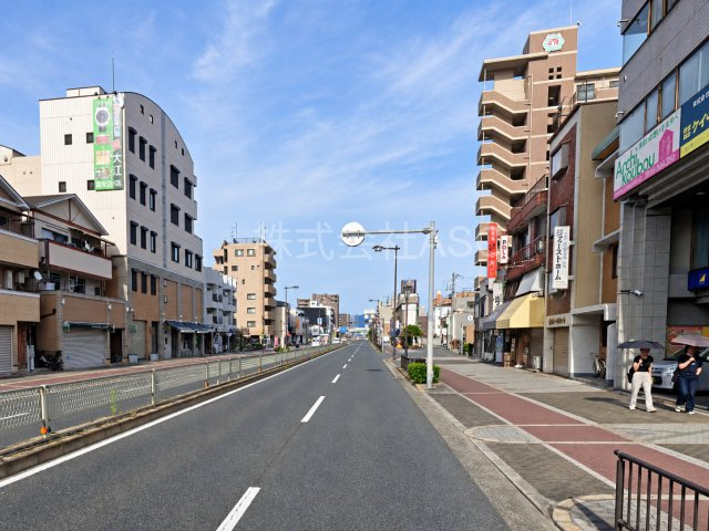 ユニボックスの周辺