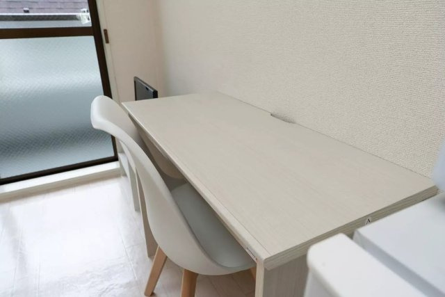 スタンダードな洋室です