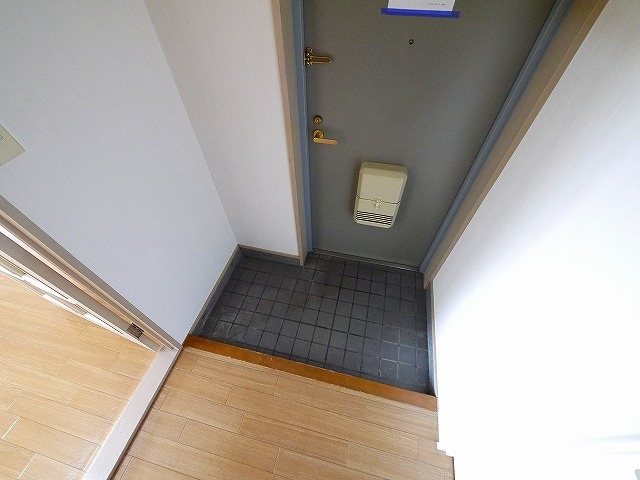 高畑マンションの玄関|毎日通る玄関はこちらです