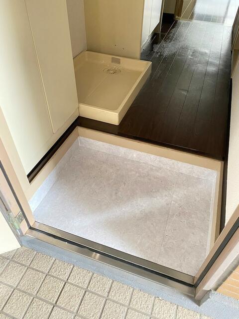 サンモール瑞江の玄関