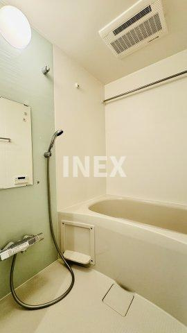 横浜市中区長者町１丁目の賃貸マンションの浴室