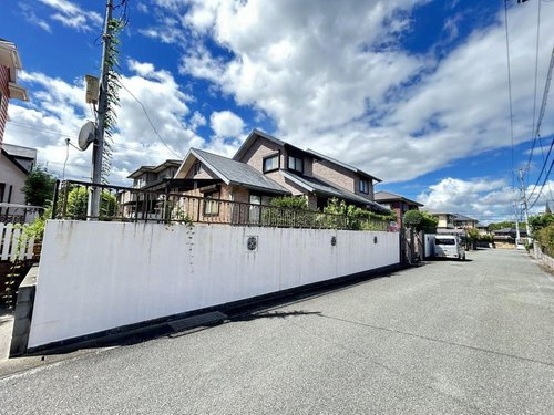 西岐波リフォーム済み物件の前面道路含む現地写真