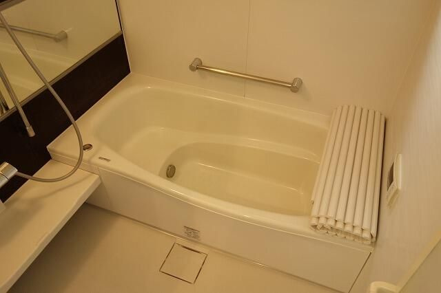 津田沼６丁目貸家のトイレ