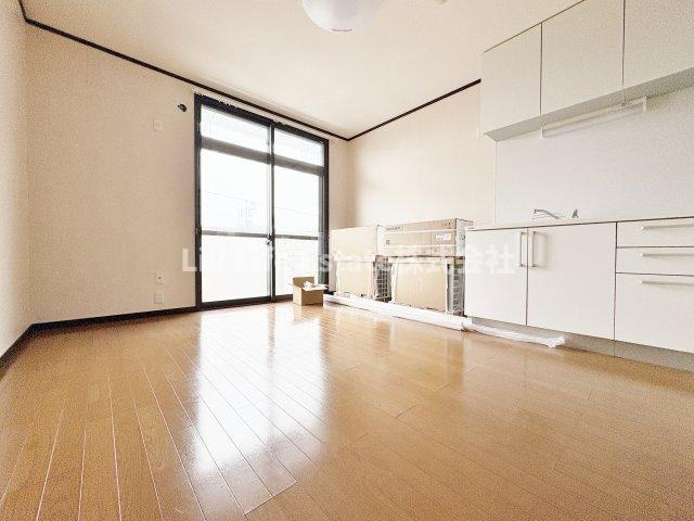 醍醐マンションの居間・リビング