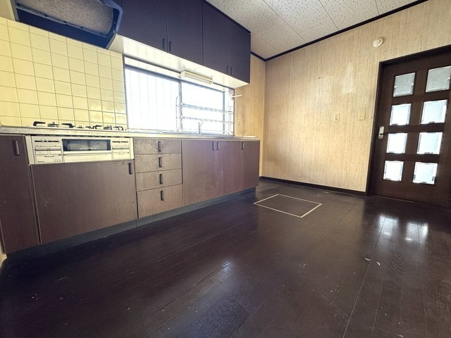 入間郡毛呂山町前久保南四丁目　中古売戸建の居間・リビング