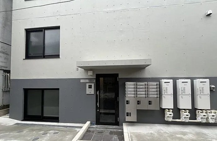 アクロスアベニュー上板橋のエントランス
