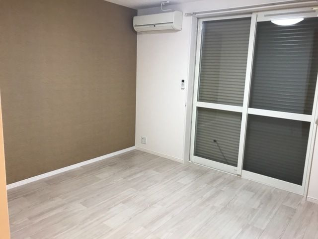 ＬＵＭＩＮＯＵＳ（ルミナス）の居間・リビング
