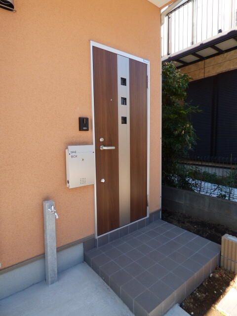 石倉荘の玄関