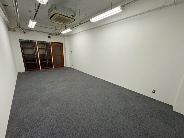 【内装】 | Creative SOHO Space 国産2号上屋SO-KO