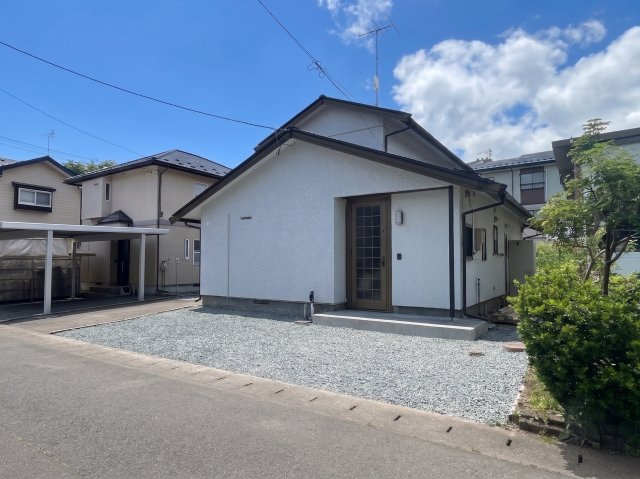 滝沢市巣子　中古住宅