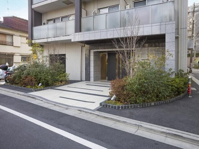 Ｒｉｓｉｎｇ　Ｐｌａｃｅ　浅草ＮＯＲＴＨのエントランス