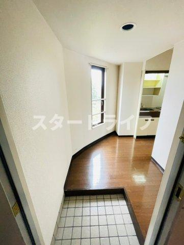 大阪市東淀川区柴島２丁目の賃貸マンションの玄関