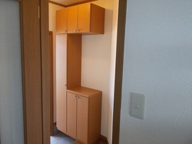 明るい玄関です