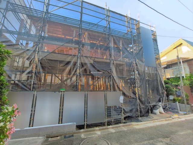 【前面道路含む現地写真】 | 桶川市末広3丁目　新築戸建　全1棟　1号棟