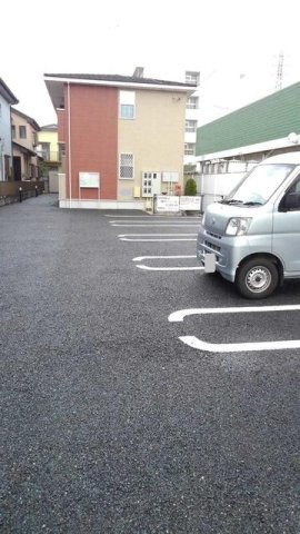 駐車場に車を止められます