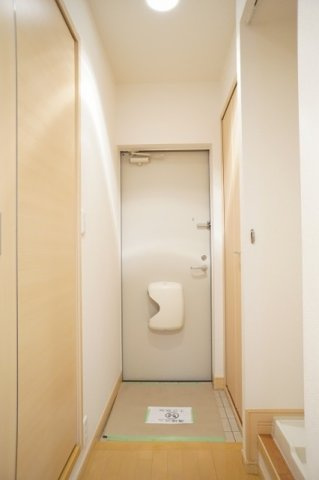 落ち着いた玄関です