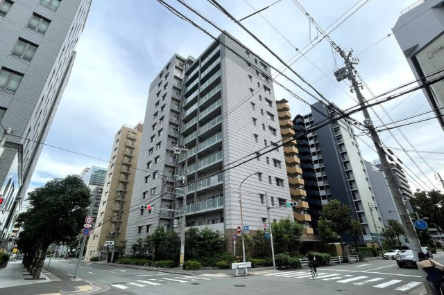 ルネ神戸磯上通の外観