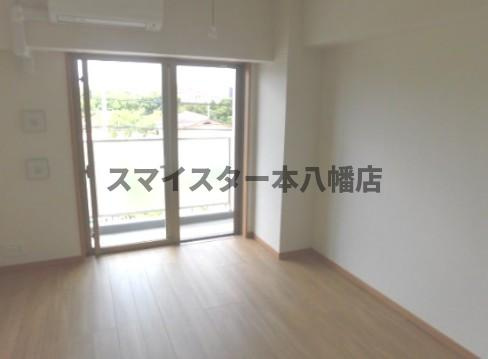グランカーサ行徳