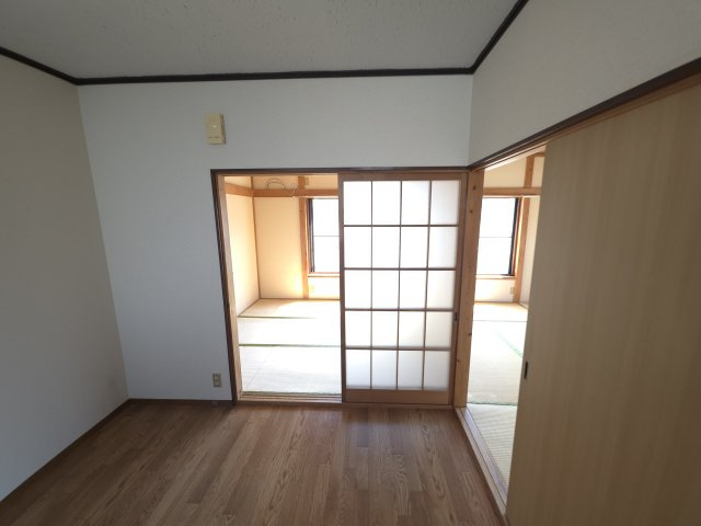 大蔵ハイツの居間・リビング