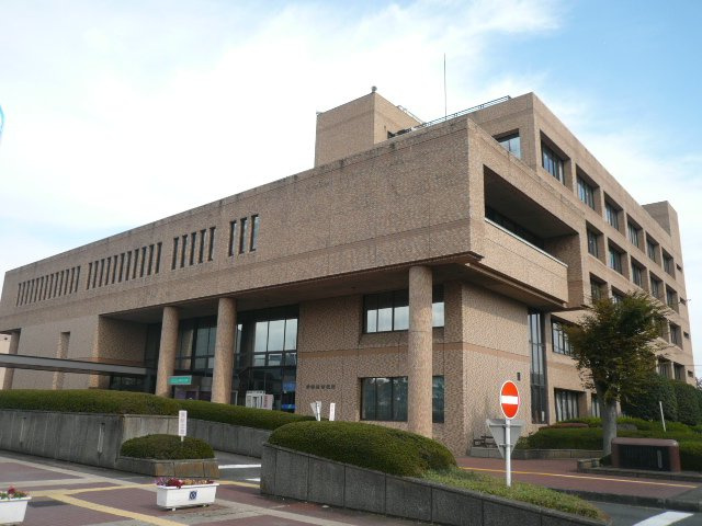 市役所まで1,200ｍ