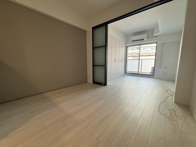アーバネックス梅田中崎町IIの居間・リビング