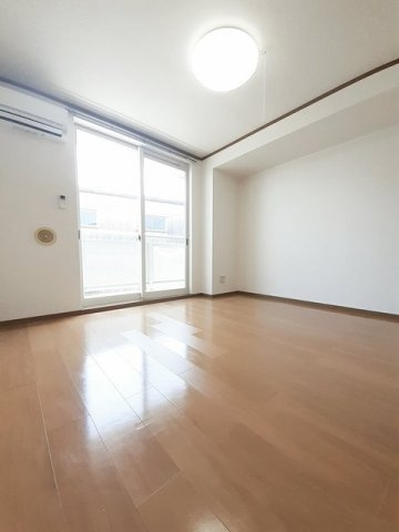 サンシャイン　桜川　Ｂの居間・リビング|使いやすい居間です