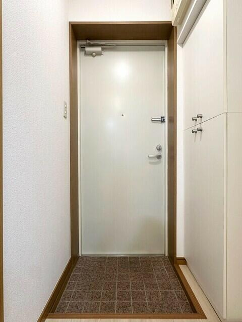 大原ＫＹハイツⅢの玄関