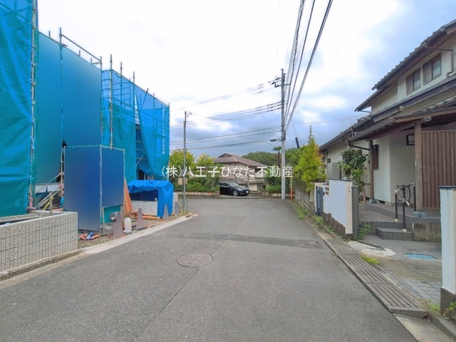 『八王子市新築戸建て』八王子市丸山町5-1【仲介手数料無料】の前面道路含む現地写真|～仲介手数料無料☆八王子ひなた不動産～八王子市丸山町　新築戸建て