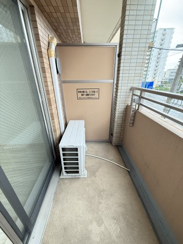 CITY SPIRE難波WESTのバルコニー