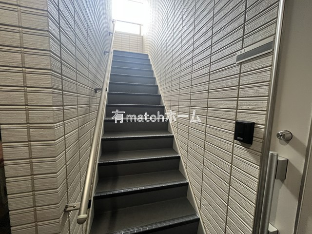 CASA　CALMA上野口のエントランス