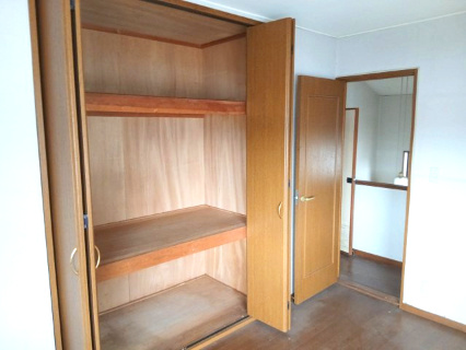 東松山市美土里町　中古戸建の収納|２階洋室収納