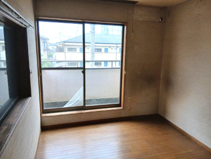 東松山市美土里町　中古戸建の洋室|２階洋室