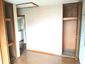 東松山市美土里町　中古戸建の収納|２階洋室収納