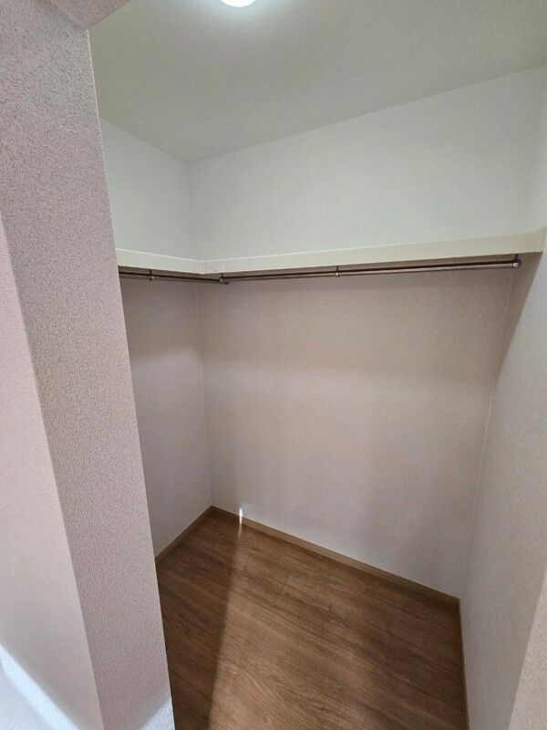 東久留米市新川町２丁目のアパートの収納