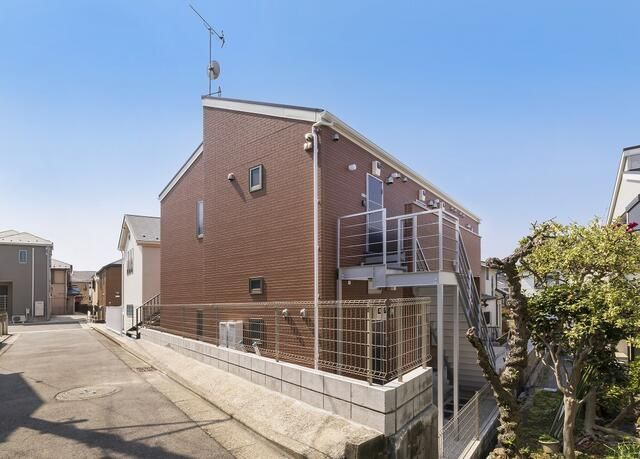 横浜市瀬谷区瀬谷２丁目のアパートの外観