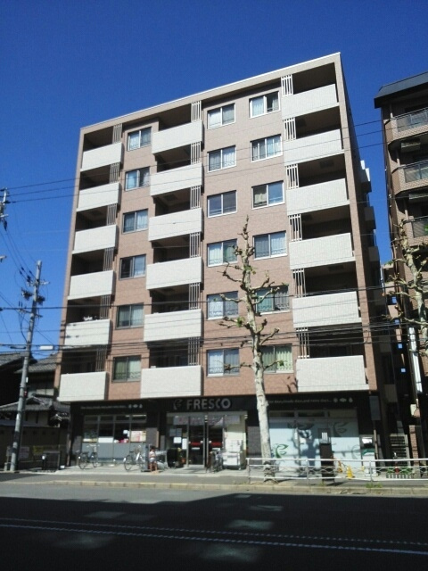 京悠館の外観