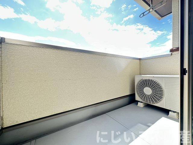 グリーンビレッジのバルコニー