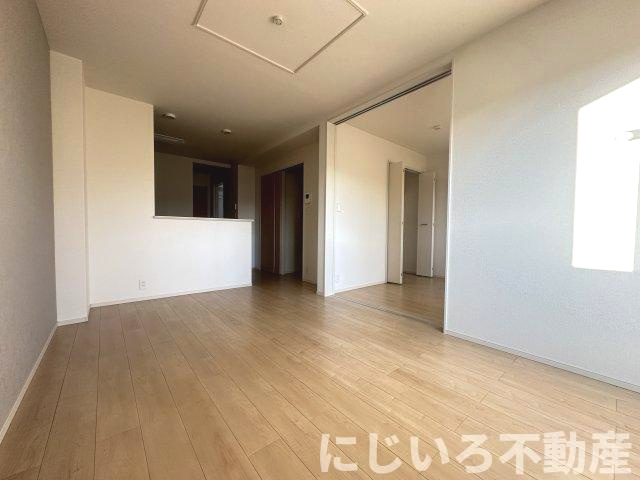 フィールドビーチ羽ノ浦Ⅰの居間・リビング