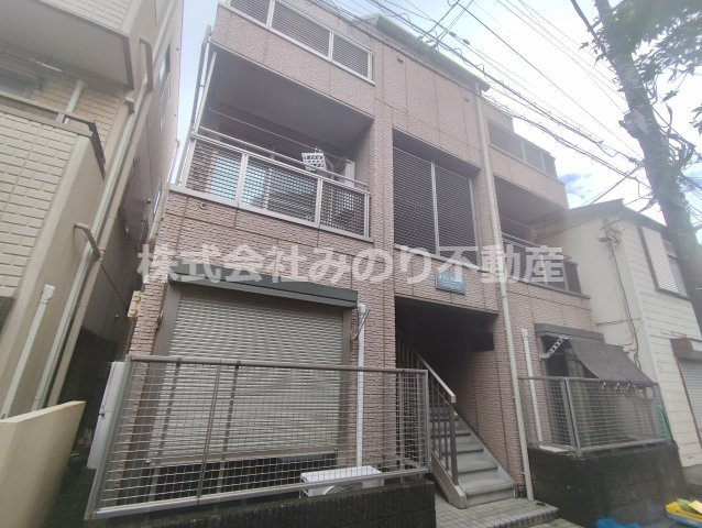 江戸川区松島４丁目の賃貸マンションの外観