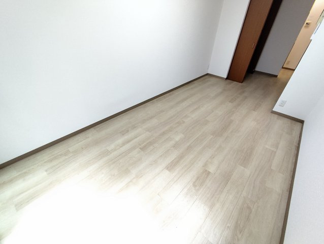 江戸川区松島４丁目の賃貸マンションの内装