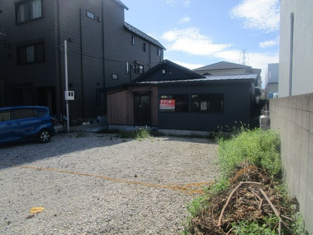 川崎市幸区南加瀬５丁目の倉庫の外観