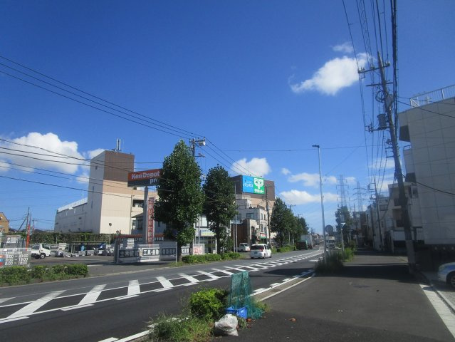 川崎市幸区南加瀬５丁目の倉庫の周辺