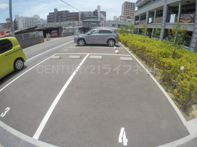 【駐車場】 | LUXENA新大阪