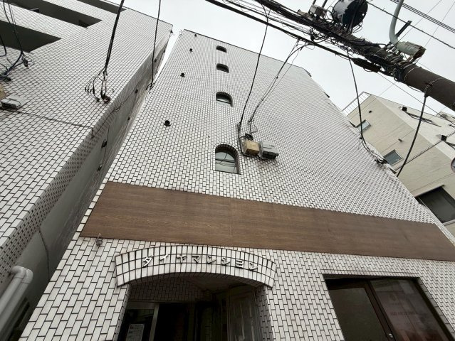 ダイヤマンションの外観