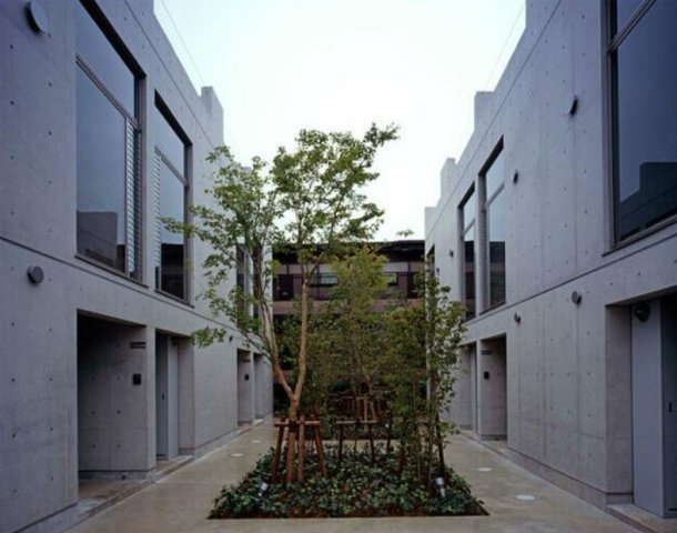 船橋市上山町１丁目の賃貸マンションのロビー