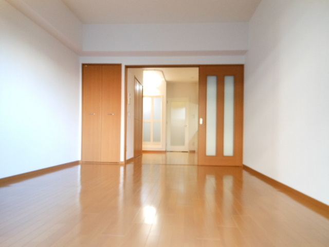 Ｇｒａｎｃｅ　Ｋｏｔｏｂｕｋｉの居間・リビング|前回募集時の写真です