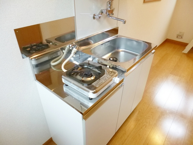 サンク王子神谷のキッチン|キッチンは一口ガスコンロ設置可です